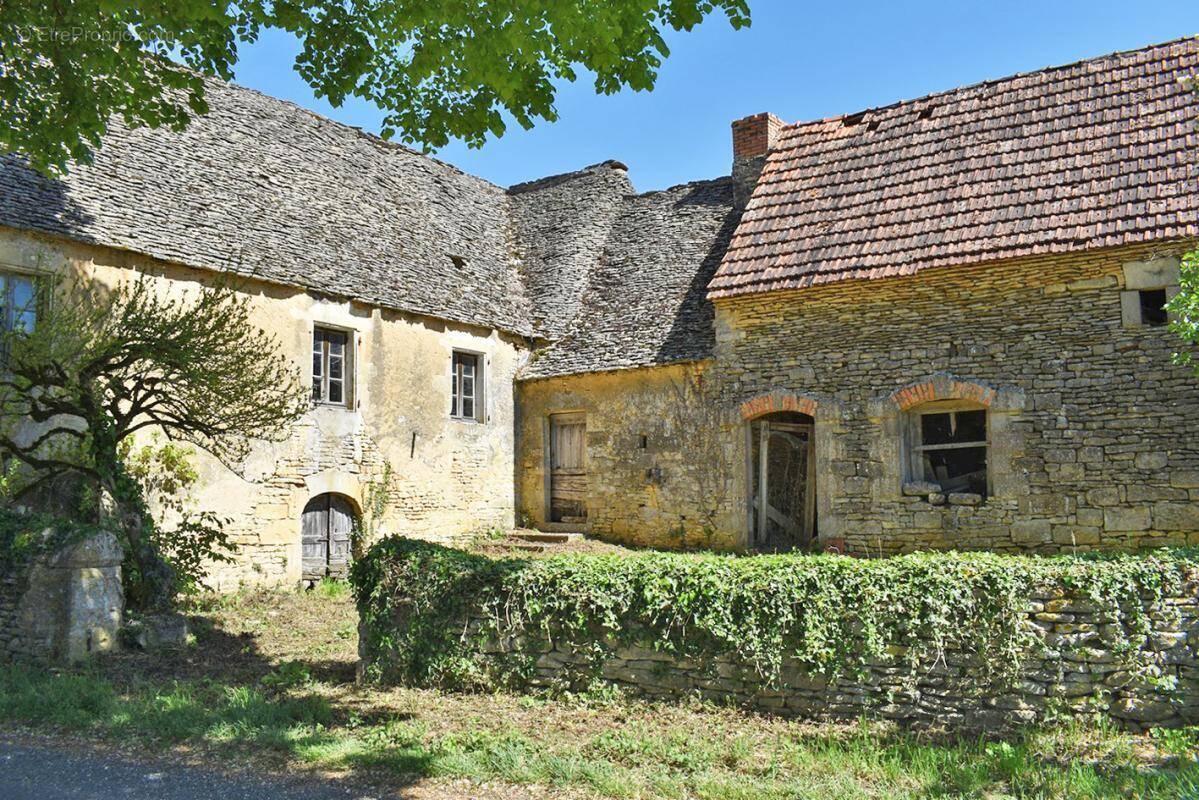 Maison à ARCHIGNAC