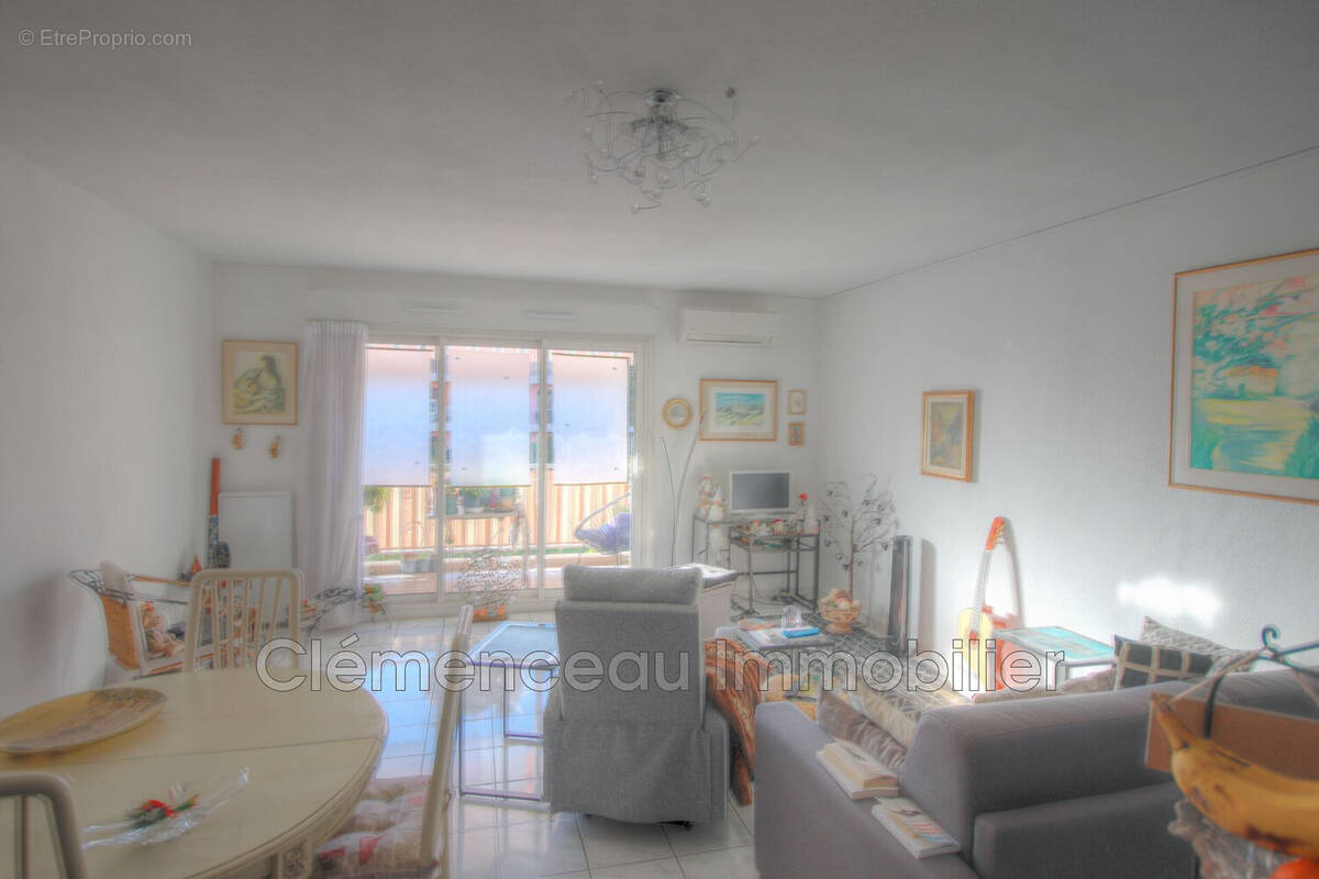 Appartement à CAGNES-SUR-MER