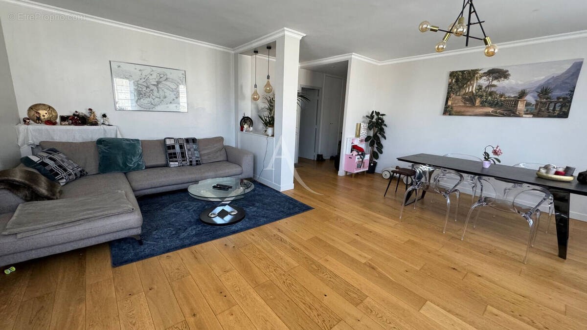 Appartement à BOULOGNE-BILLANCOURT