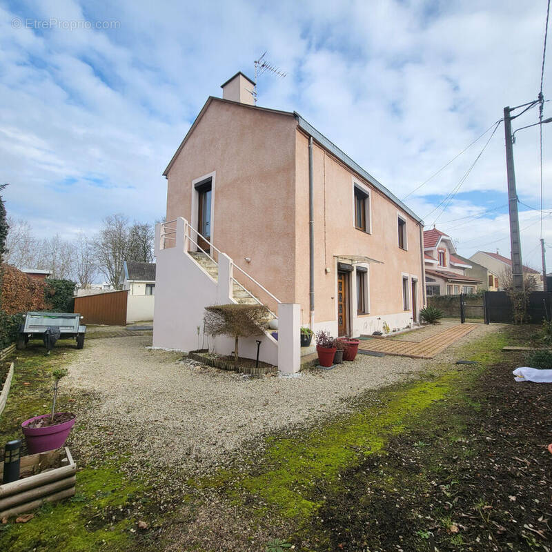 Maison à MONTCEAU-LES-MINES