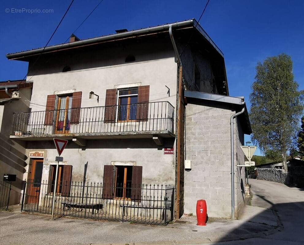 Maison à VIRY