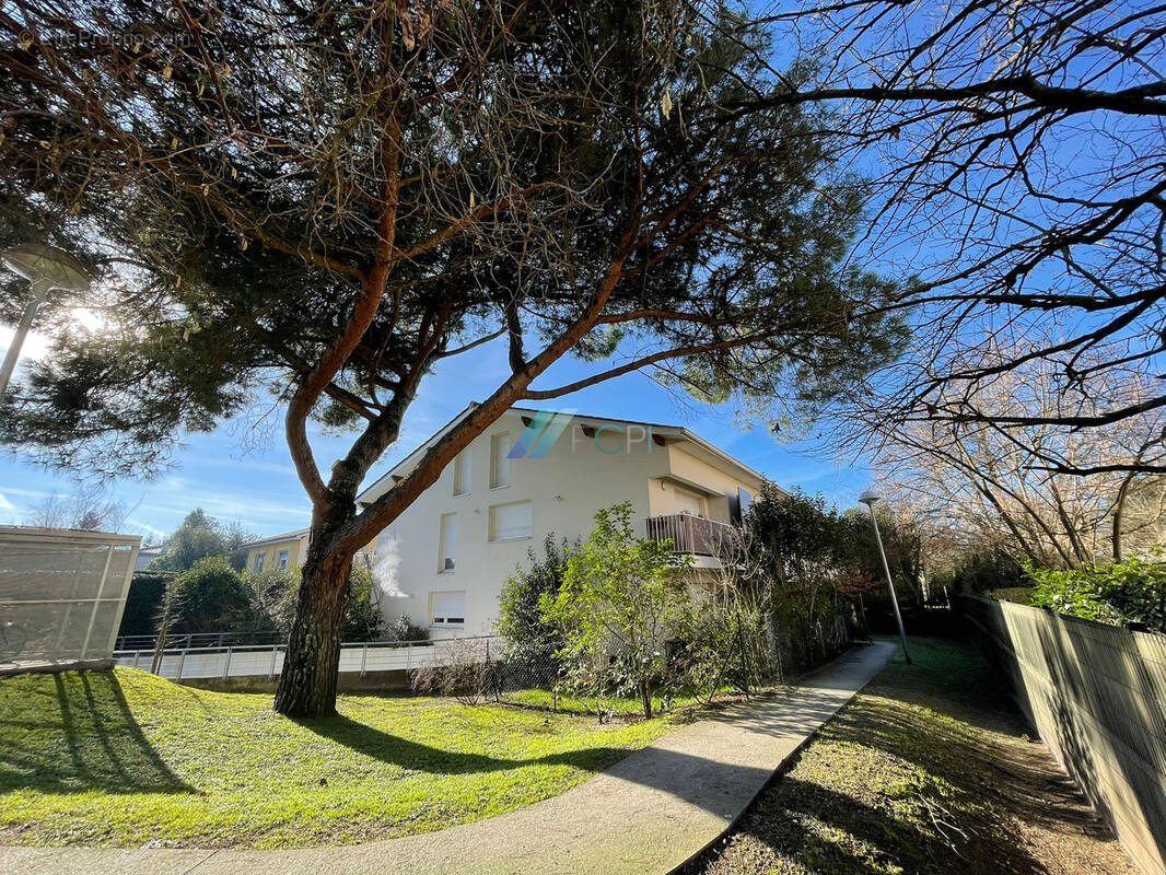 Appartement à LE BOUSCAT