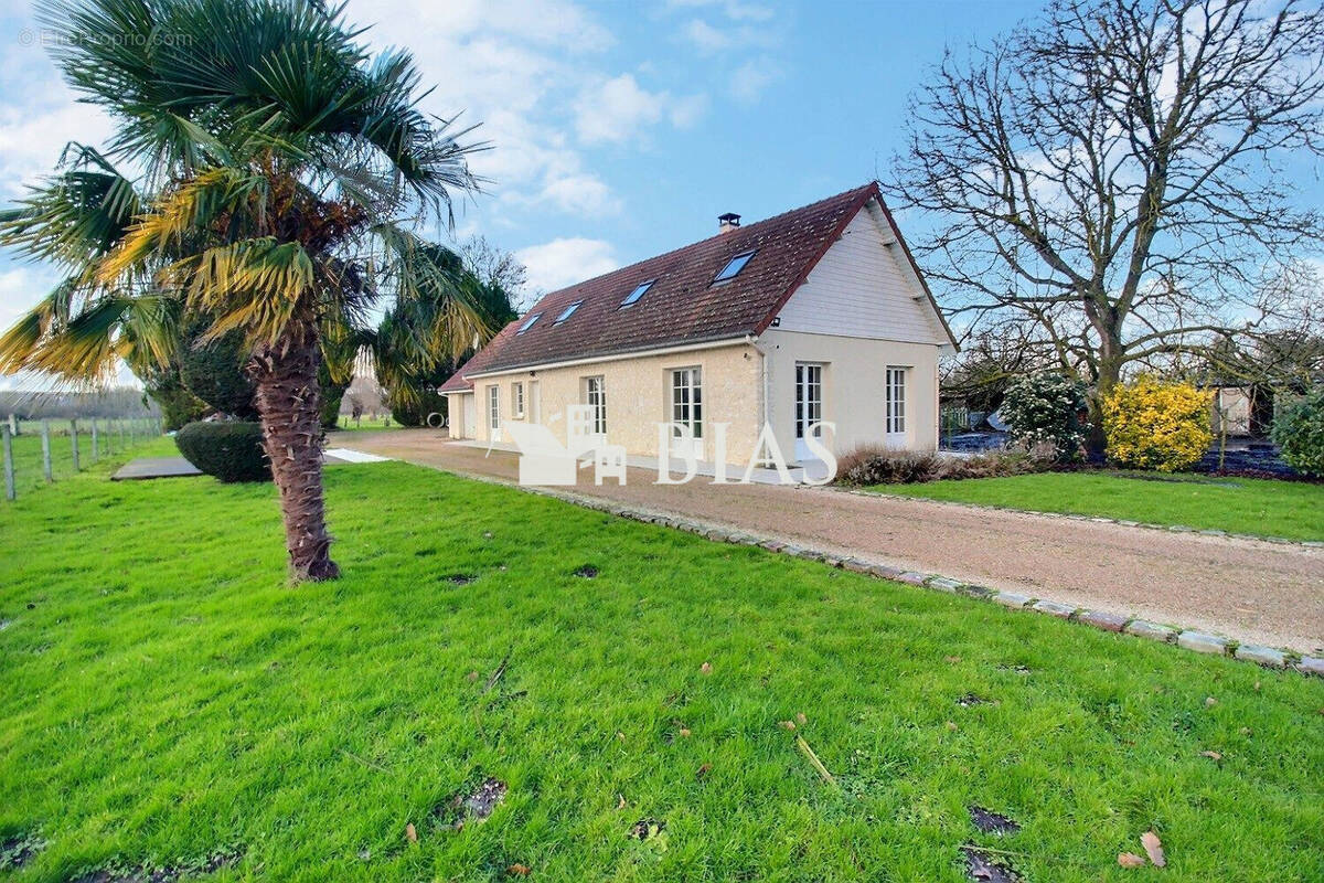 Maison à BOURG-ACHARD