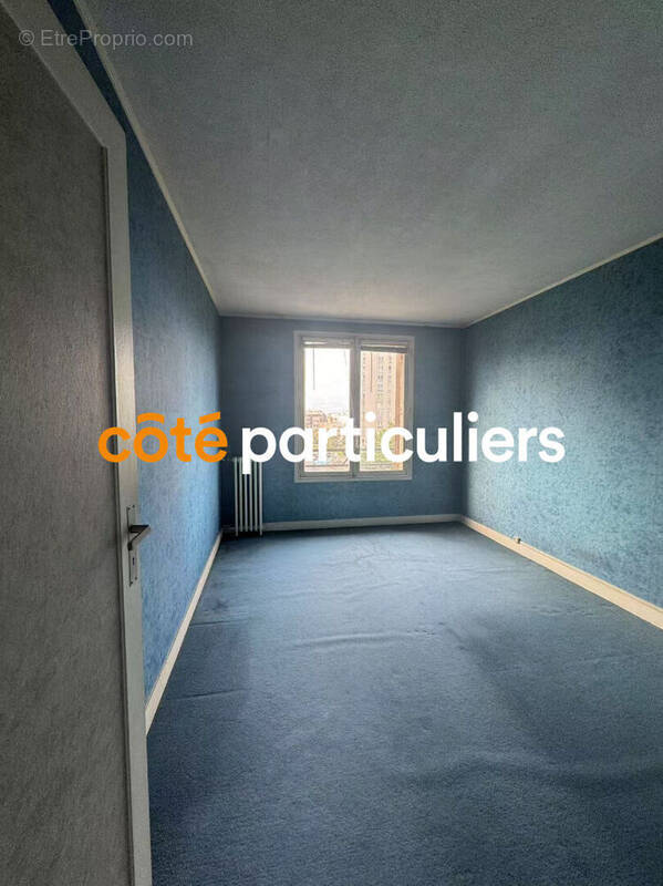 Appartement à AUBERVILLIERS