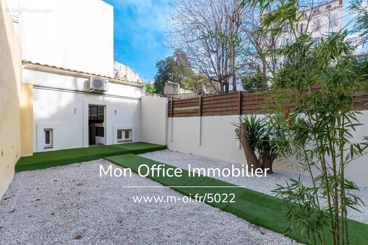 Appartement à MARSEILLE-6E