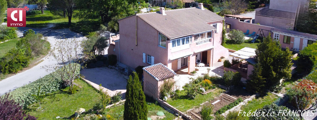 Maison à GAREOULT