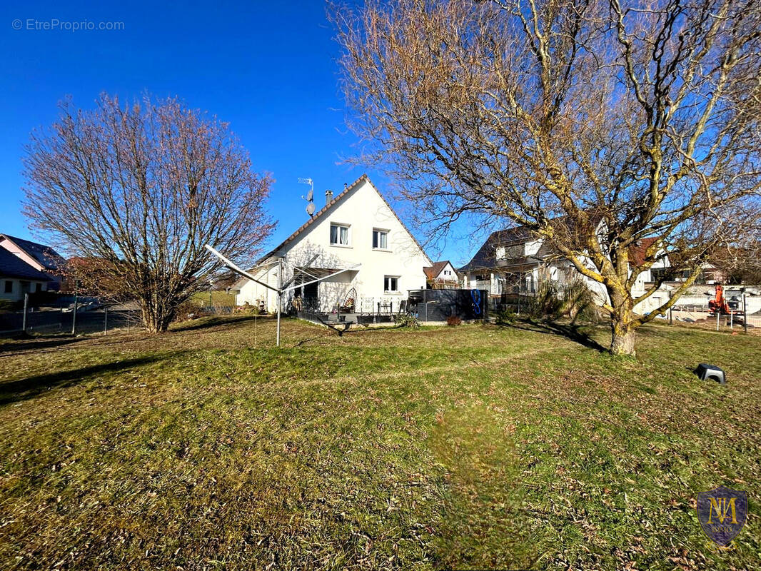 Maison à LINSDORF