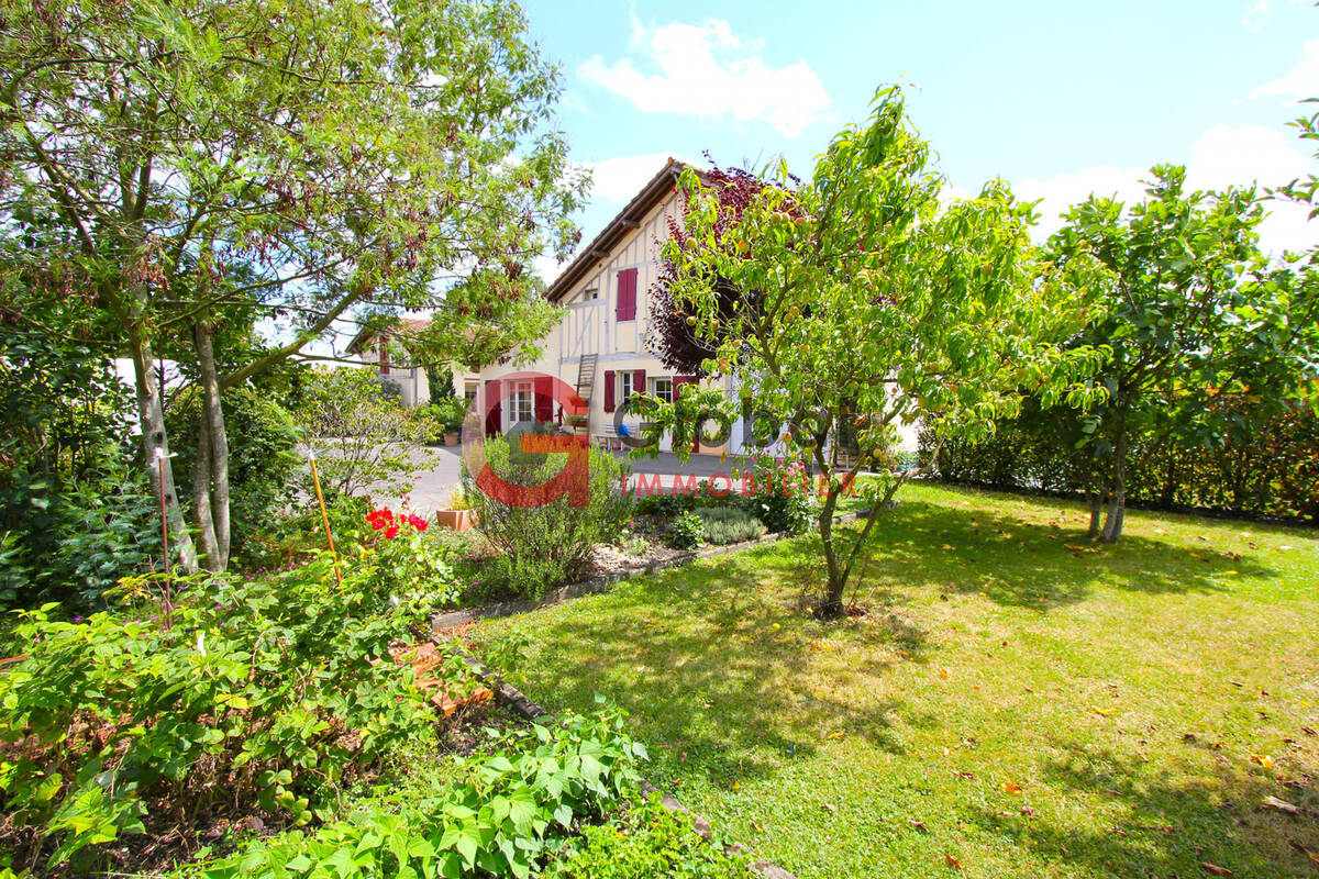 Maison à AIRE-SUR-L&#039;ADOUR