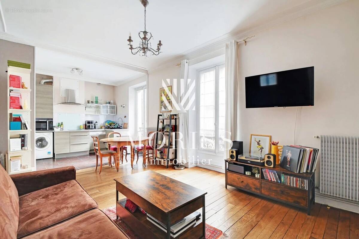 Appartement à PARIS-14E