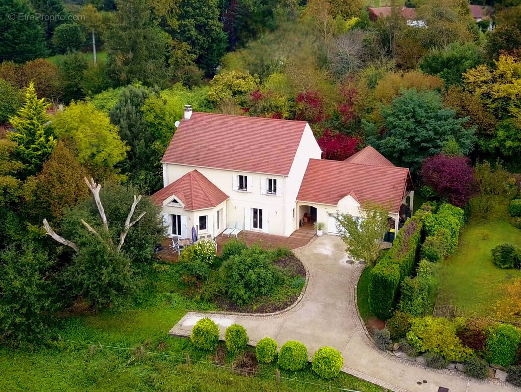 Maison à JOUARS-PONTCHARTRAIN