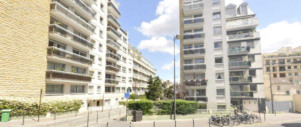 Appartement à PARIS-12E