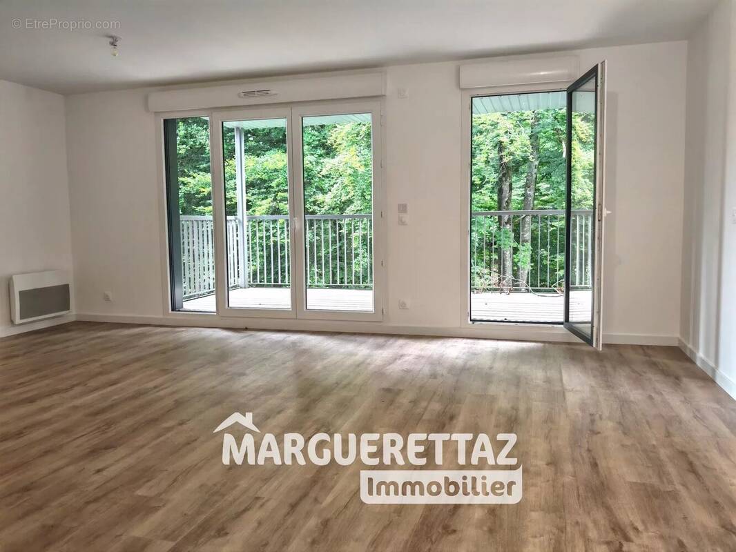 Appartement à CHATILLON-SUR-CLUSES