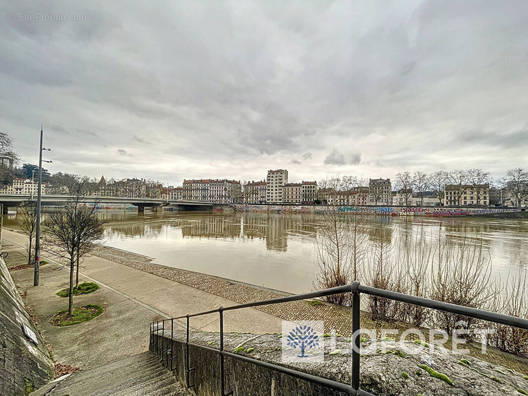 Appartement à LYON-9E