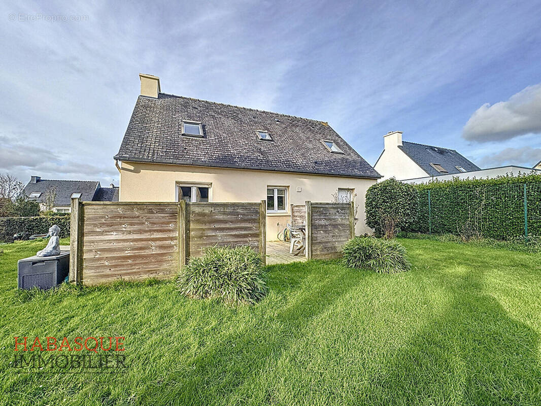 Maison à LE FOLGOET