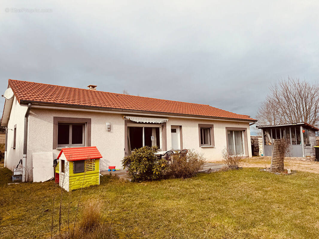 Maison à SAINT-MARTIN-D&#039;ESTREAUX