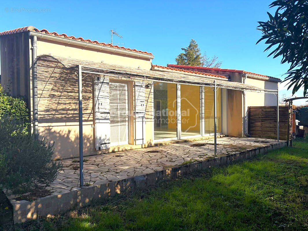 Maison à BOUILLARGUES