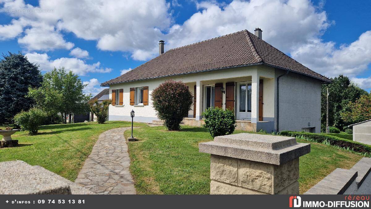 Maison à LUBERSAC