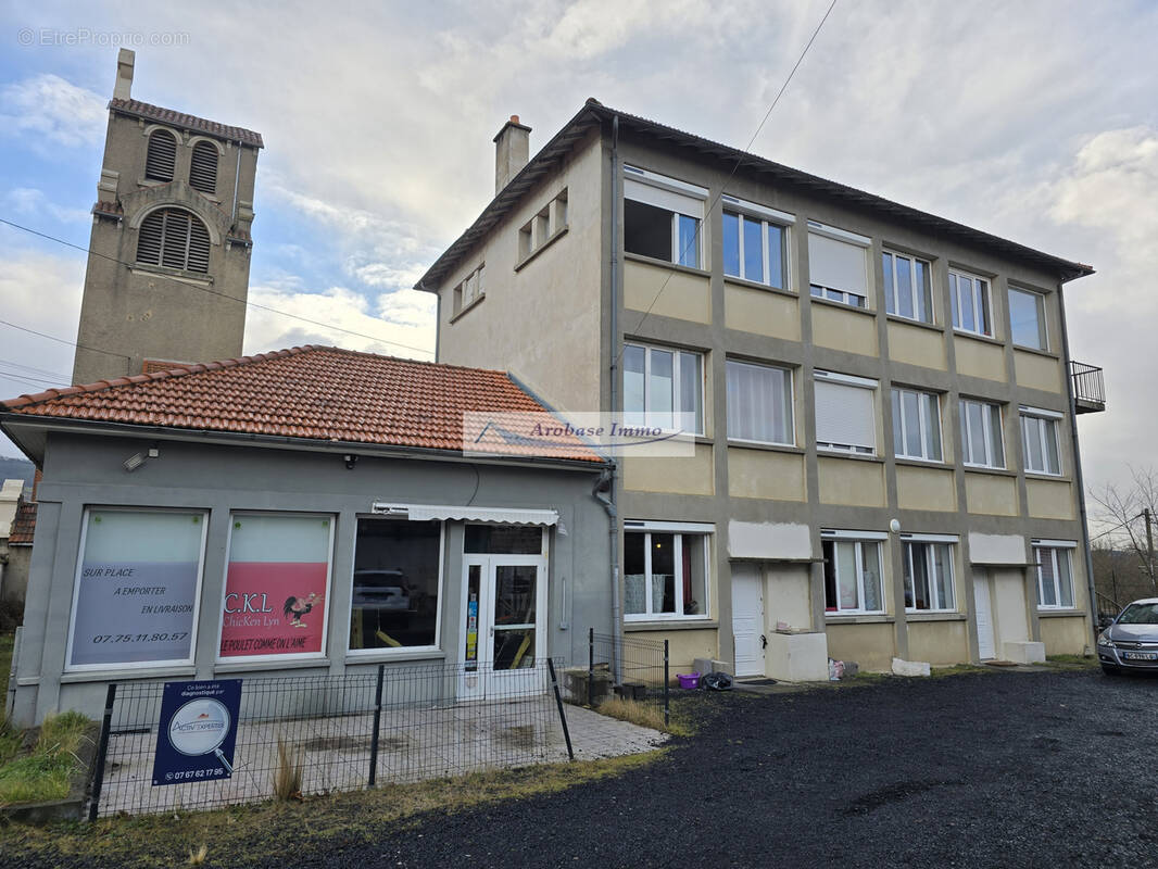 Appartement à BRASSAC-LES-MINES