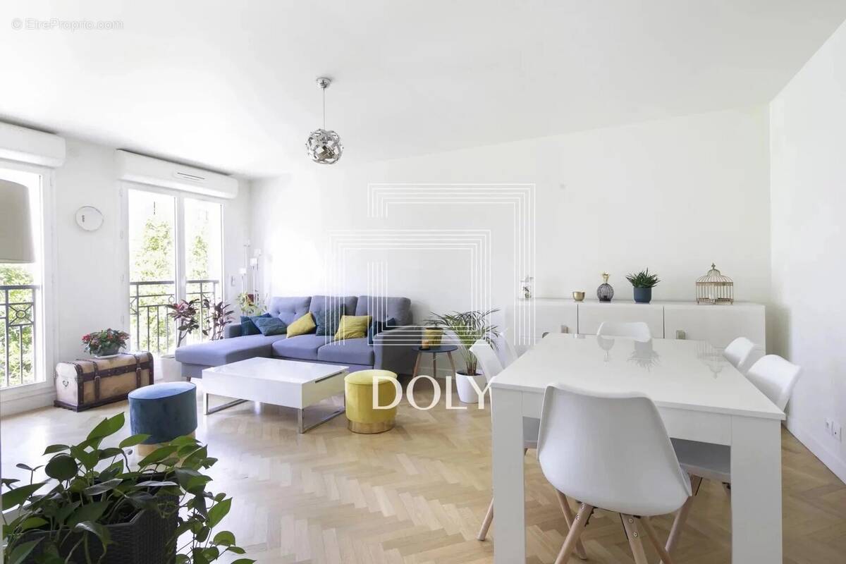 Appartement à MAISONS-ALFORT