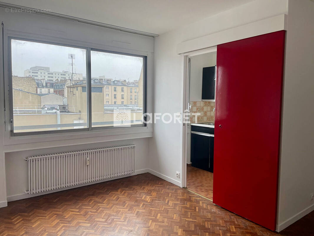 Appartement à PARIS-11E