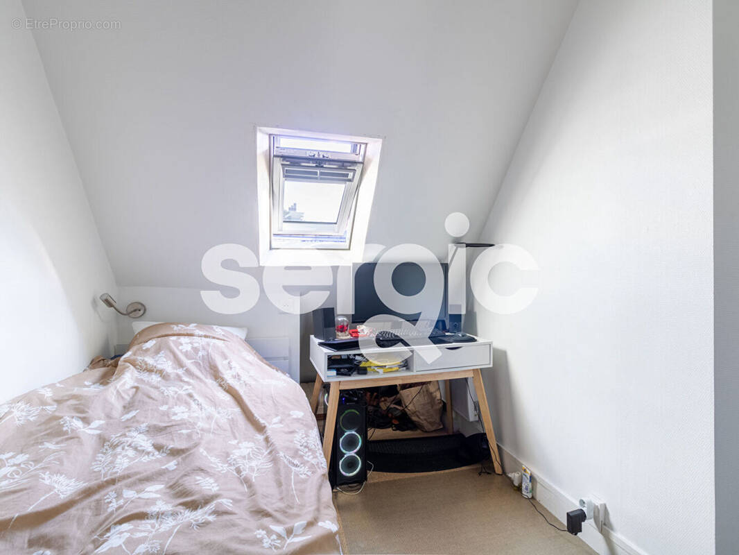 Appartement à PARIS-8E