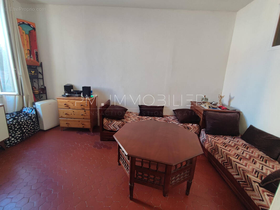 Appartement à MARSEILLE-8E