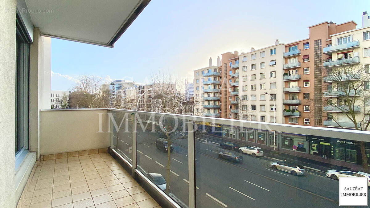 Appartement à MONTROUGE