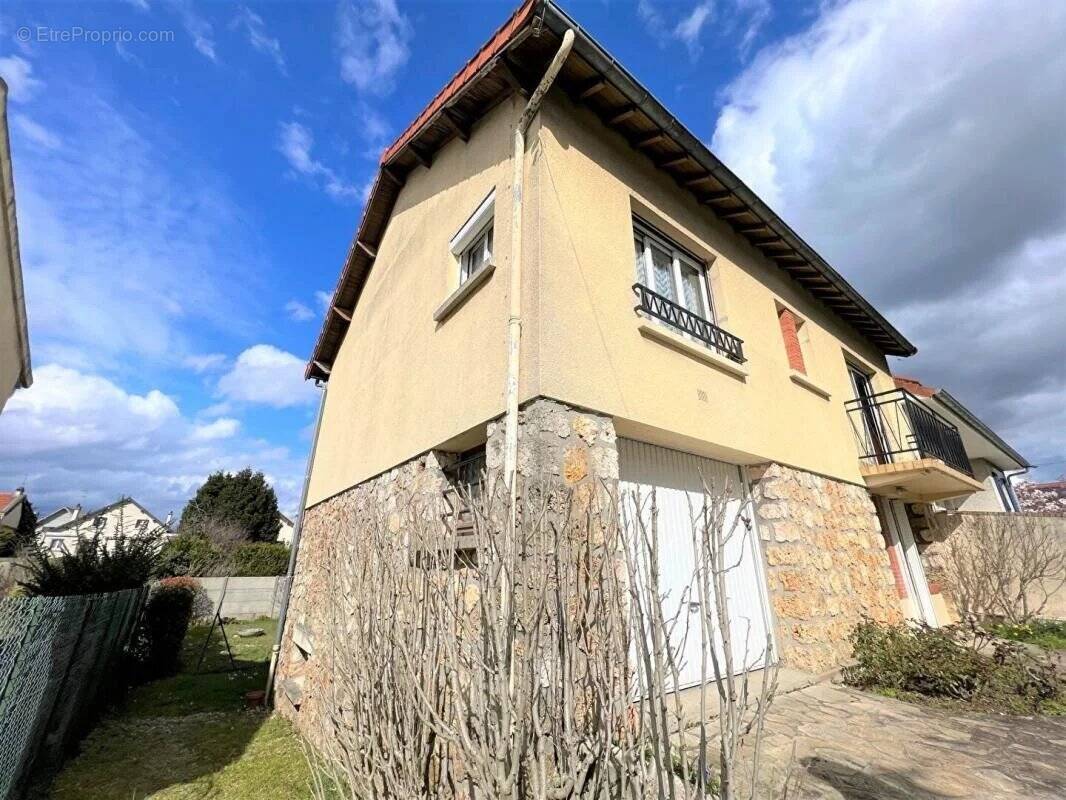 Maison à GOURNAY-SUR-MARNE