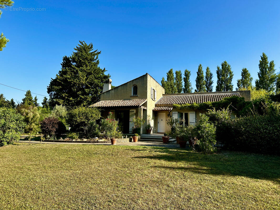 Maison à JONQUIERES