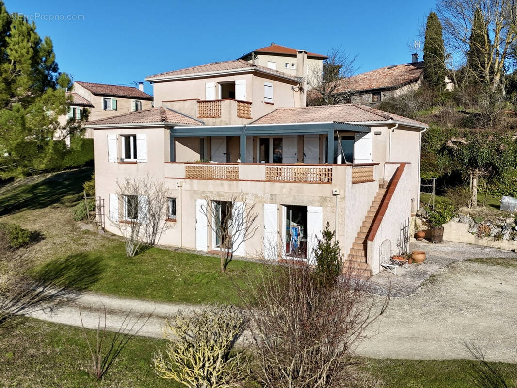 Maison à CADOURS