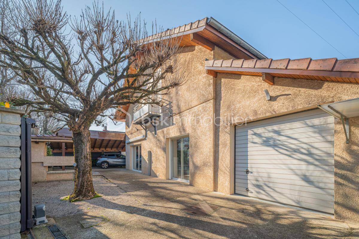 Maison à LE PONT-DE-CLAIX