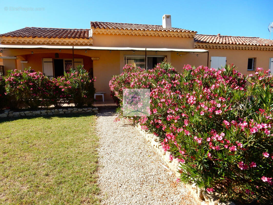 Maison à BEDOIN