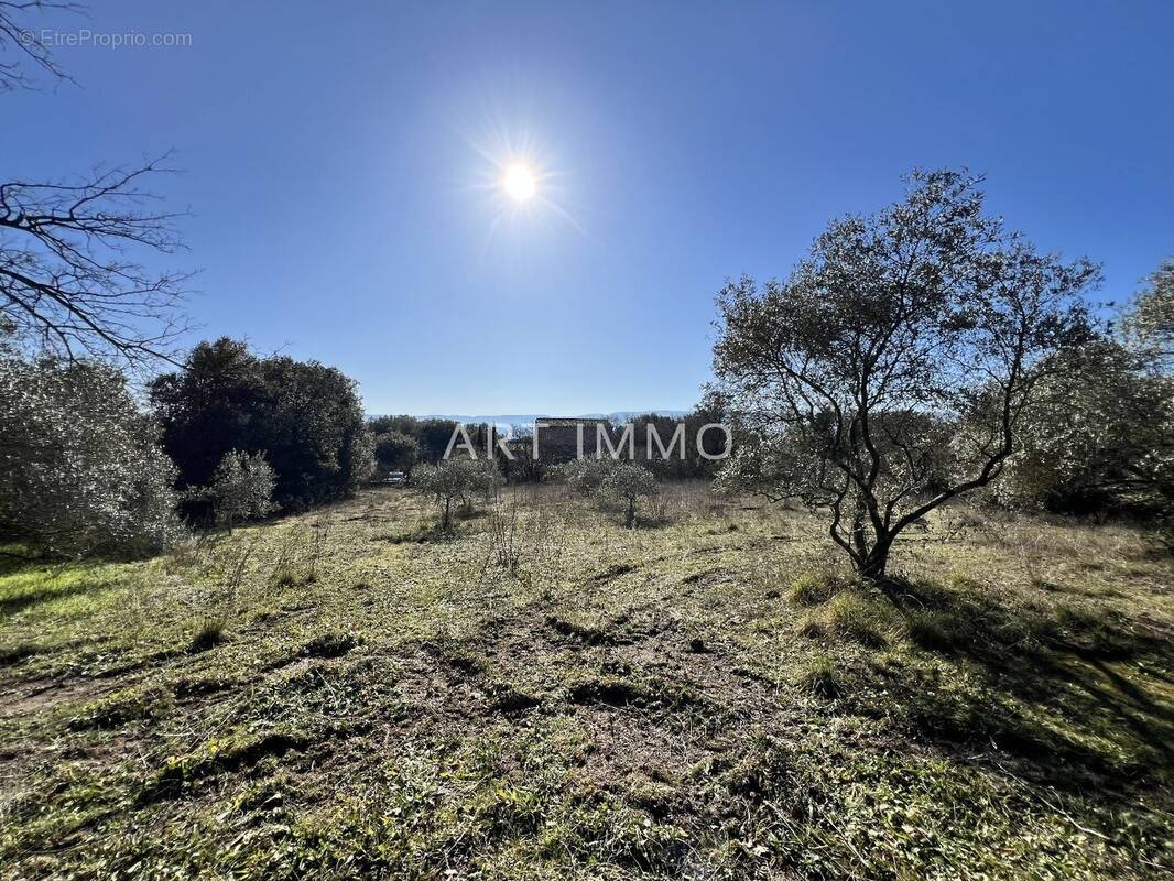 Terrain à GORDES