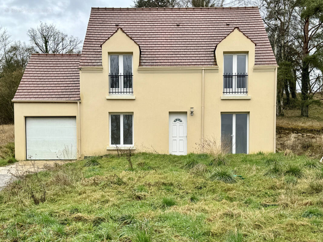 Maison à CROUY-SUR-OURCQ