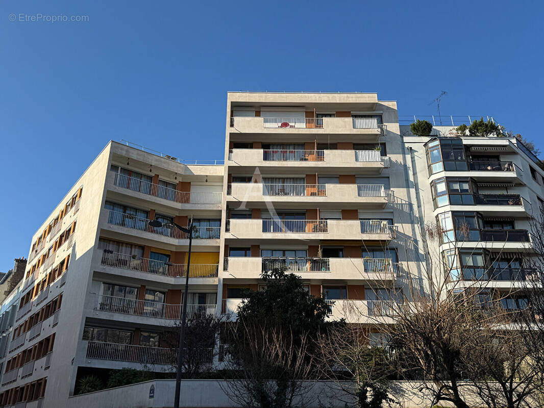 Appartement à PARIS-12E