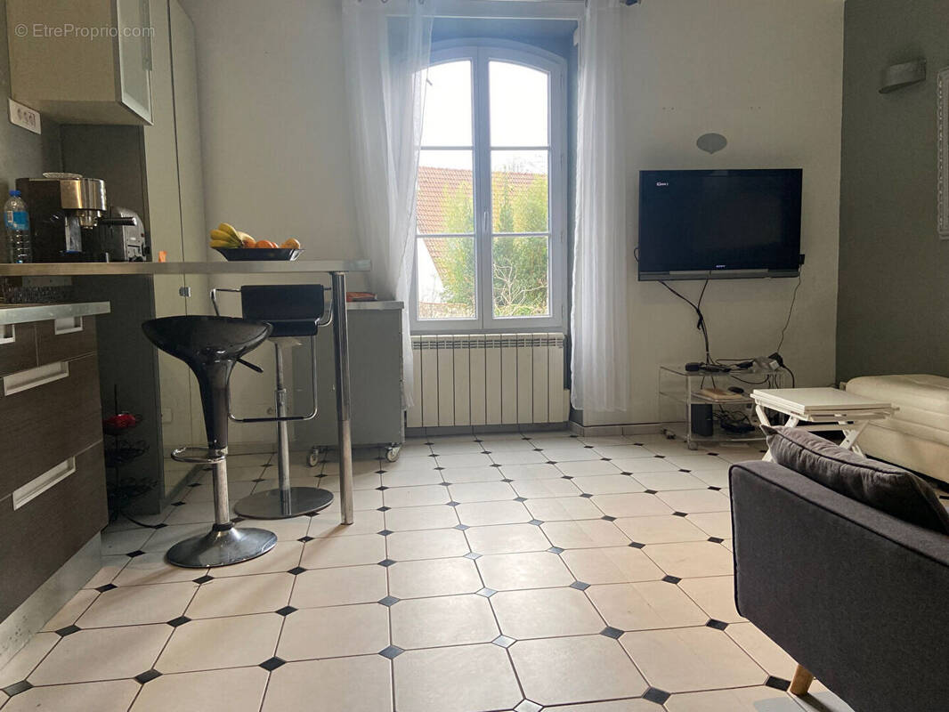 Appartement à SAINT-GERMAIN-LES-CORBEIL