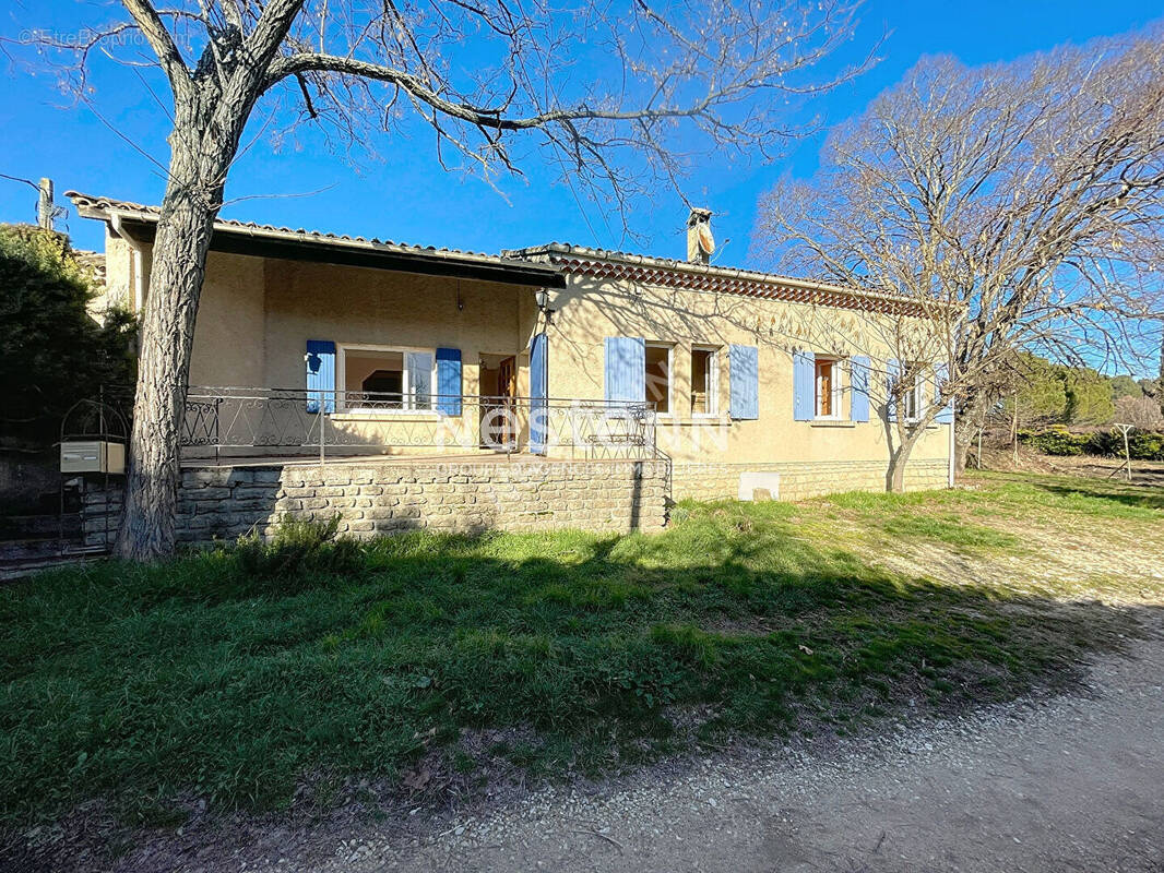 Maison à CUCURON