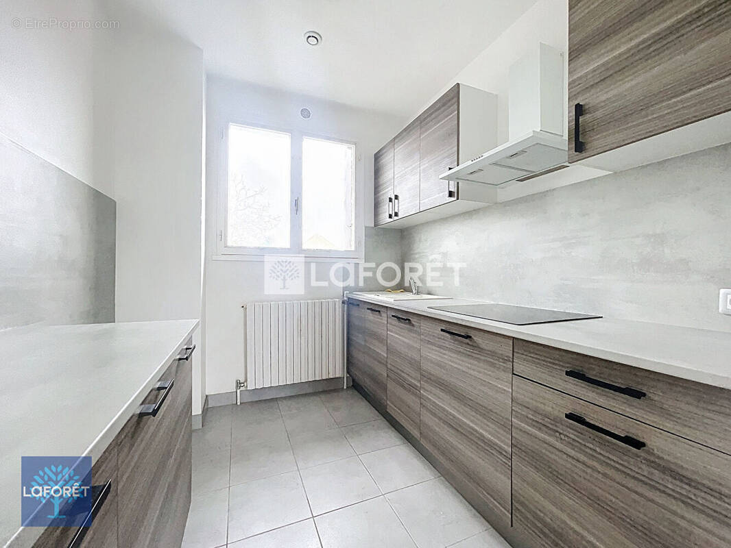 Appartement à MAROLLES-EN-HUREPOIX