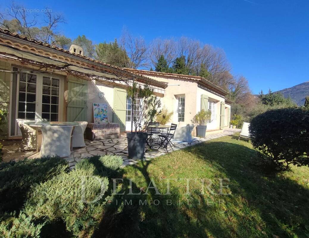 Maison à LE BAR-SUR-LOUP