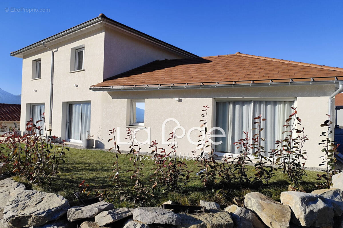 Maison à SAINT-BONNET-EN-CHAMPSAUR