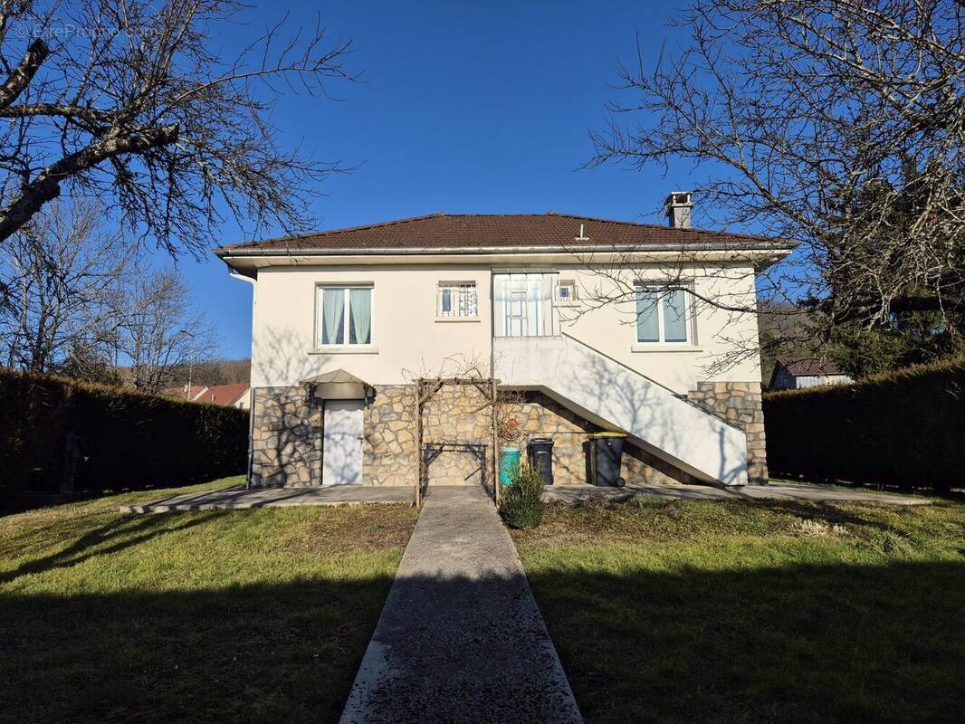 Maison à FOUCHERANS