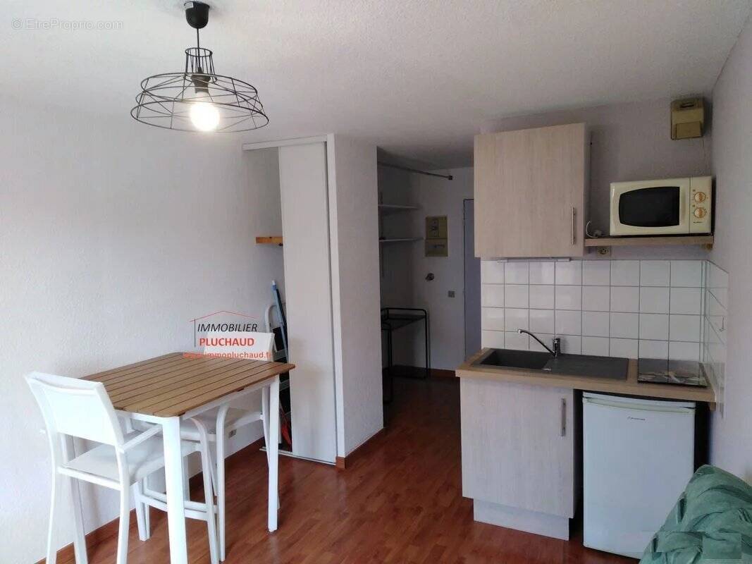 Appartement à PARAY-LE-MONIAL