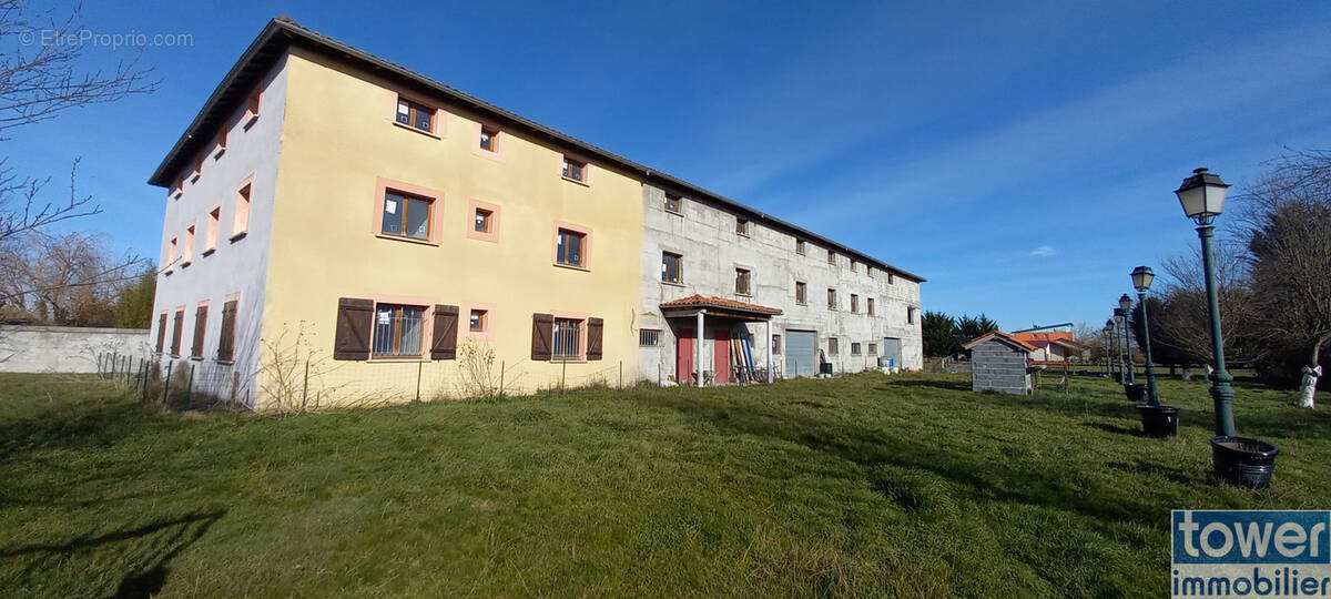 Appartement à LABARTHE-INARD