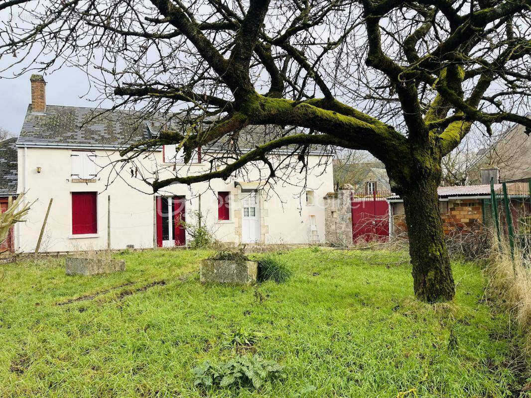 Maison à TOURY