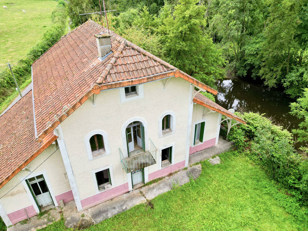 Maison à LAPALISSE