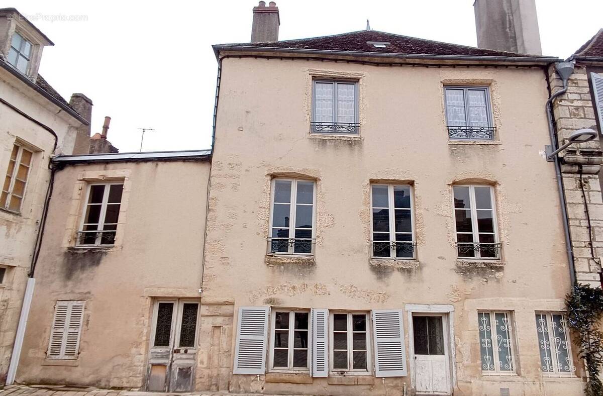 Appartement à CLAMECY