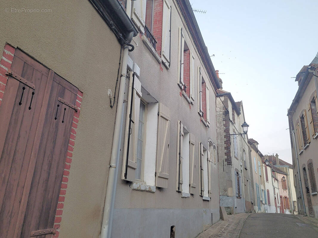 Appartement à JOIGNY