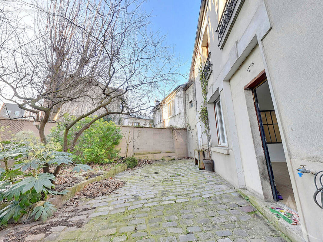 Maison à MONTREUIL