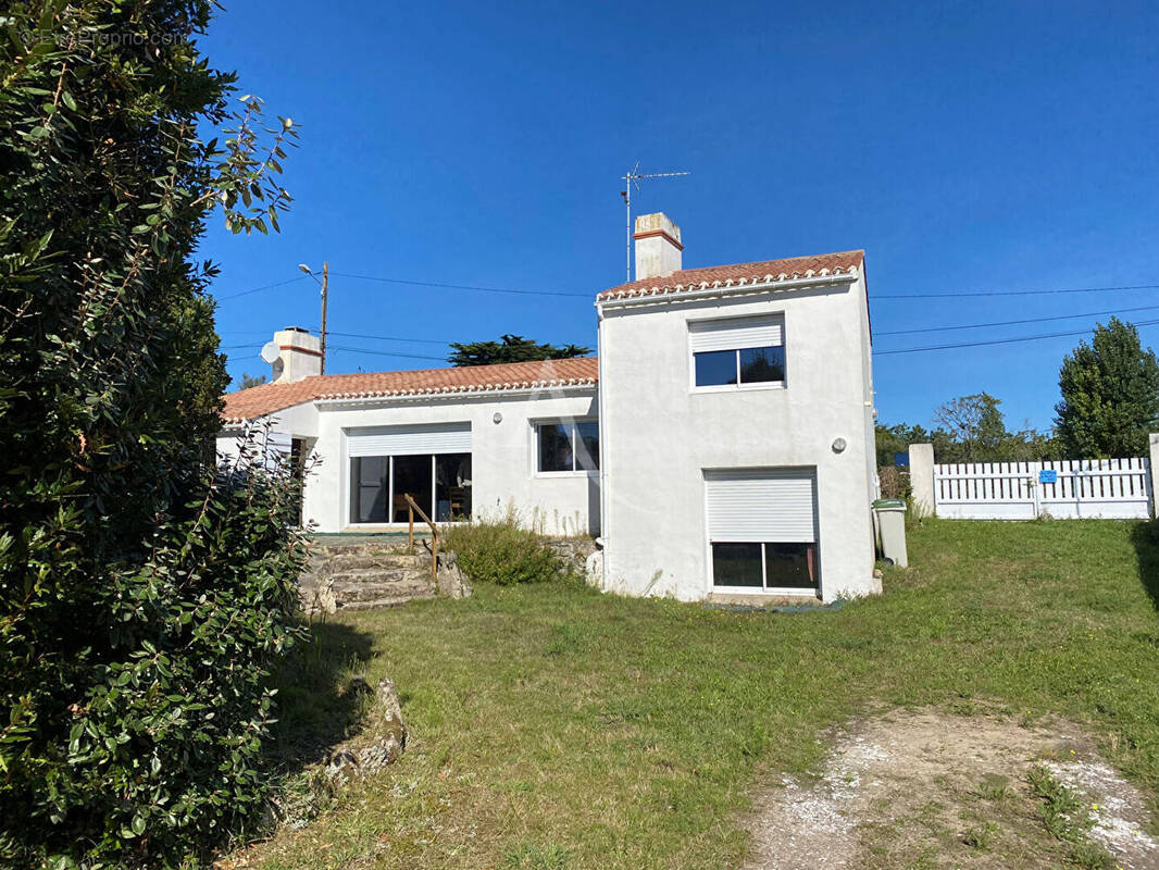 Maison à BARBATRE