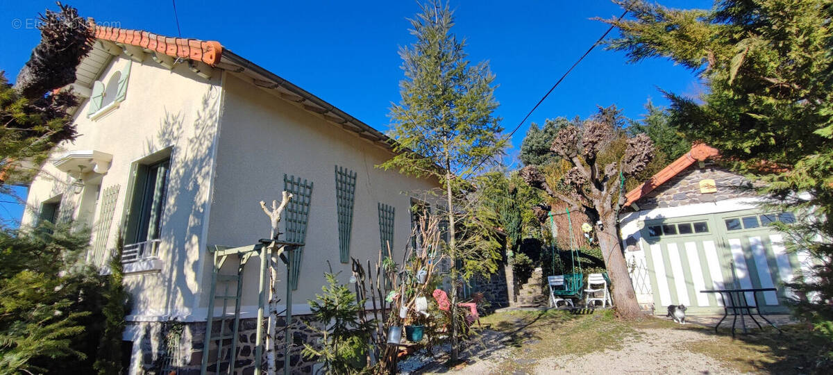 Maison à CHAVANIAC-LAFAYETTE